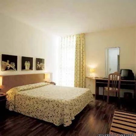 Crisol Quality Hotel