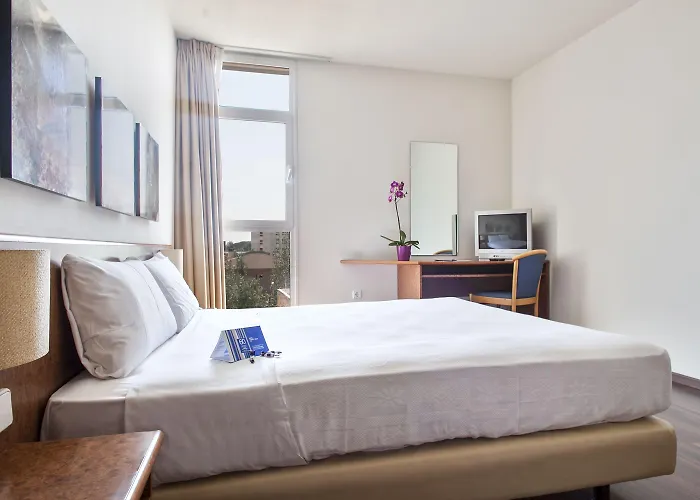 Crisol Quality Otel Reus